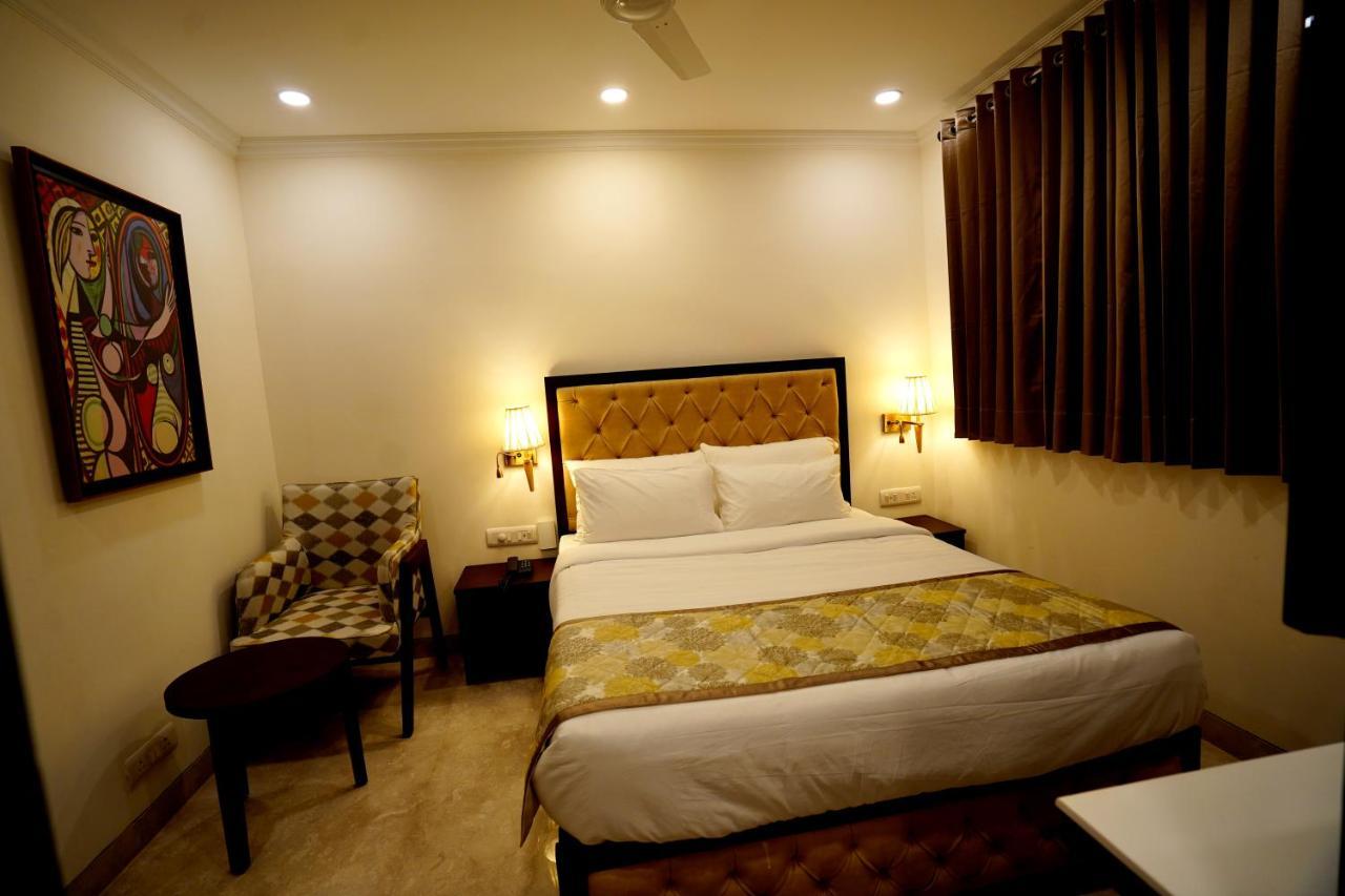 Wongdhen House Hotel New Delhi Buitenkant foto